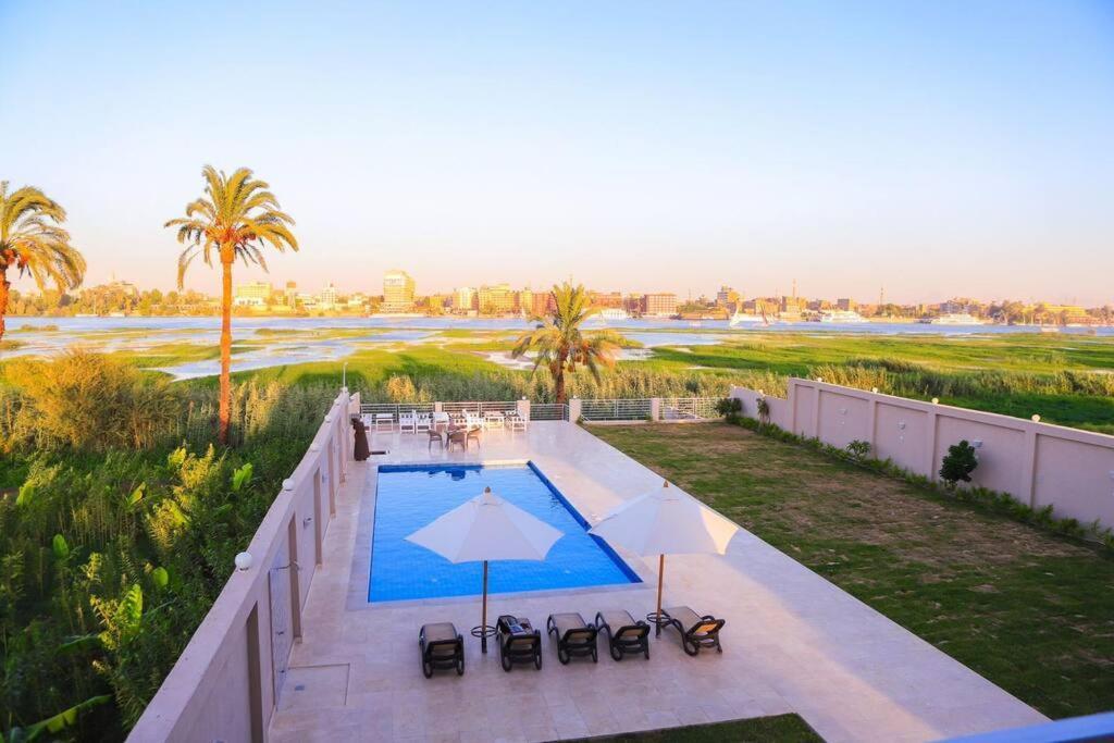 Royal Nile Villa - Nile View Apartment 1 樂蜀 外观 照片