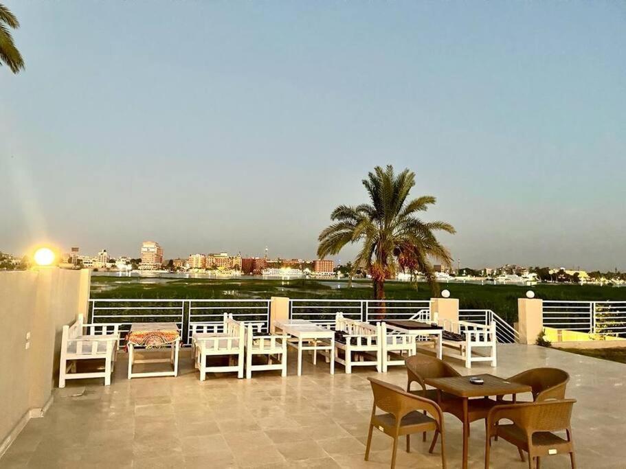 Royal Nile Villa - Nile View Apartment 1 樂蜀 外观 照片